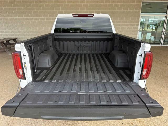 2025 GMC Sierra 1500 4WD Crew Cab Short Box AT4