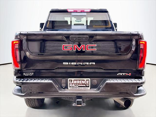 2024 GMC Sierra 2500HD 4WD Crew Cab Standard Bed AT4
