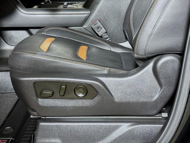 2024 GMC Sierra 2500HD 4WD Crew Cab Standard Bed AT4