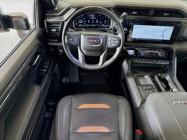 2024 GMC Sierra 2500HD 4WD Crew Cab Standard Bed AT4