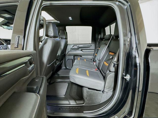 2024 GMC Sierra 2500HD 4WD Crew Cab Standard Bed AT4