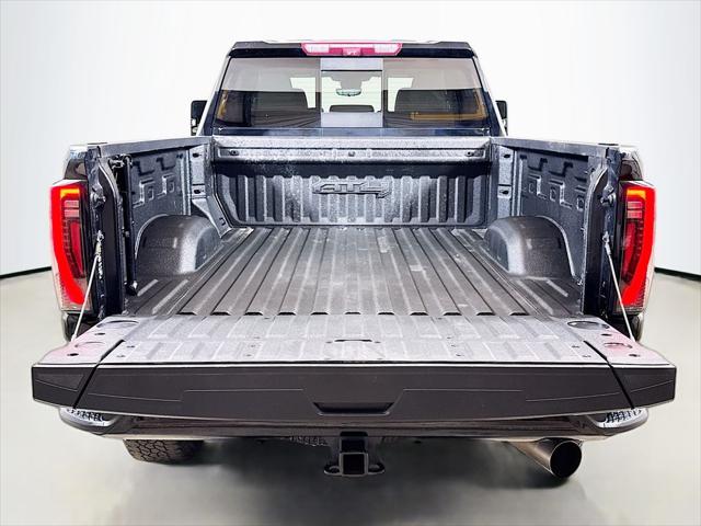 2024 GMC Sierra 2500HD 4WD Crew Cab Standard Bed AT4