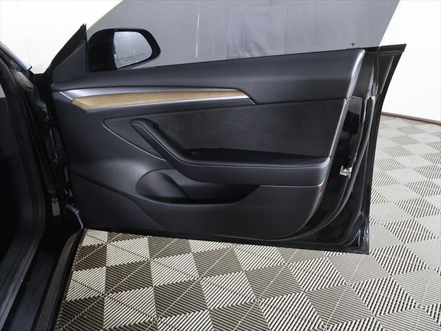 2022 Tesla Model 3 Long Range Dual Motor All-Wheel Drive