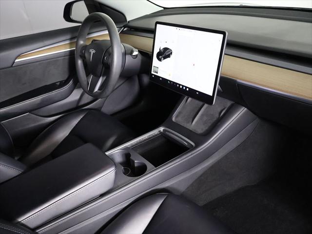 2022 Tesla Model 3 Long Range Dual Motor All-Wheel Drive