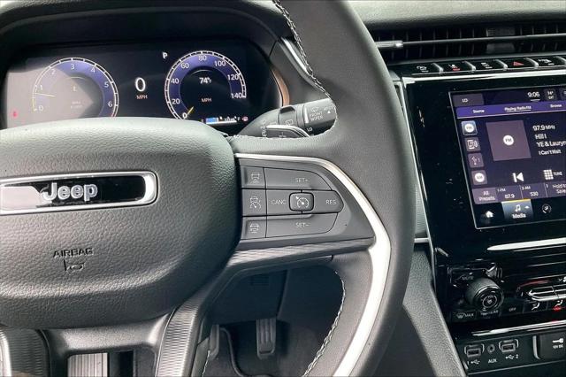 New 2026 Baltic Gray Metallic Clear-Coat Exterior Paint Jeep Laredo image 23