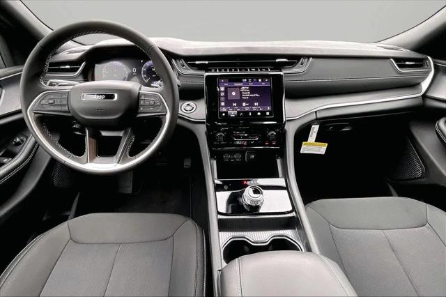 New 2026 Baltic Gray Metallic Clear-Coat Exterior Paint Jeep Laredo image 9