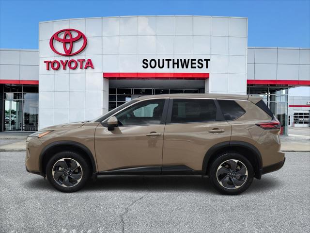 2025 Nissan Rogue SV FWD