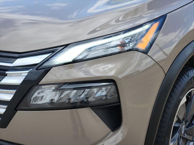 2025 Nissan Rogue SV FWD
