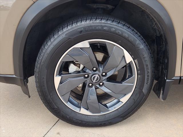 2025 Nissan Rogue SV FWD