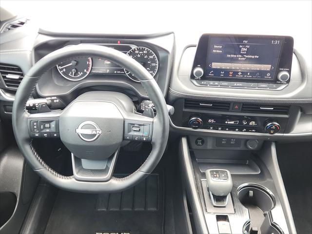 2025 Nissan Rogue SV FWD