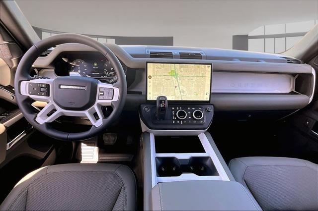2026 Land Rover Defender P400 X-Dynamic SE