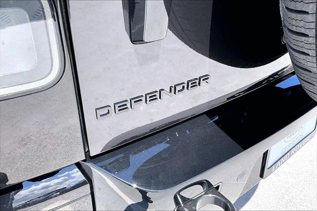 2026 Land Rover Defender P400 X-Dynamic SE