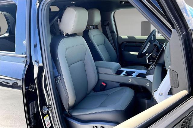 2026 Land Rover Defender P400 X-Dynamic SE