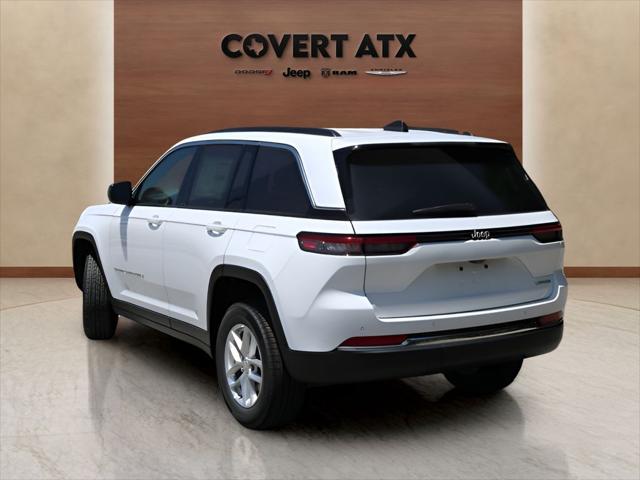 2026 Jeep Grand Cherokee GRAND CHEROKEE LAREDO 4X2