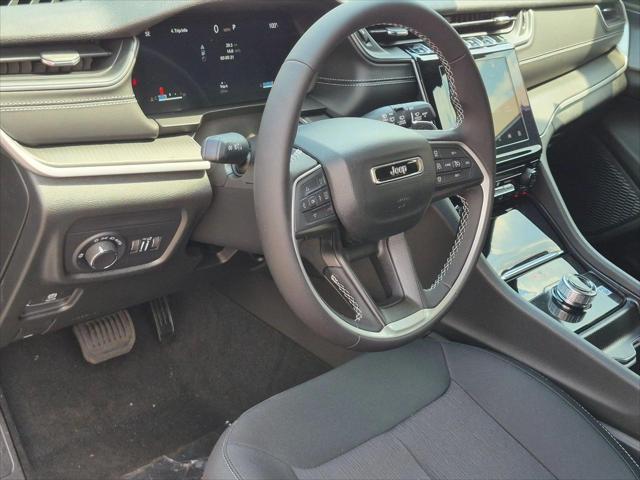 2026 Jeep Grand Cherokee GRAND CHEROKEE LAREDO 4X4