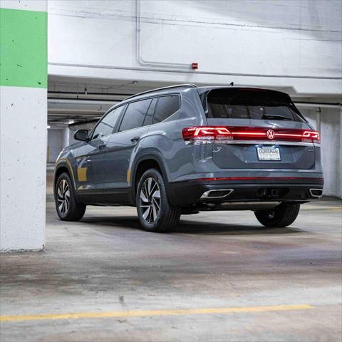 2026 Volkswagen Atlas SE with Technology