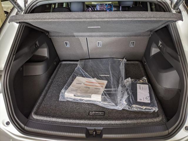 2026 Volkswagen Tiguan SEL R-Line Turbo