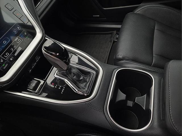 2025 Subaru Outback Touring XT