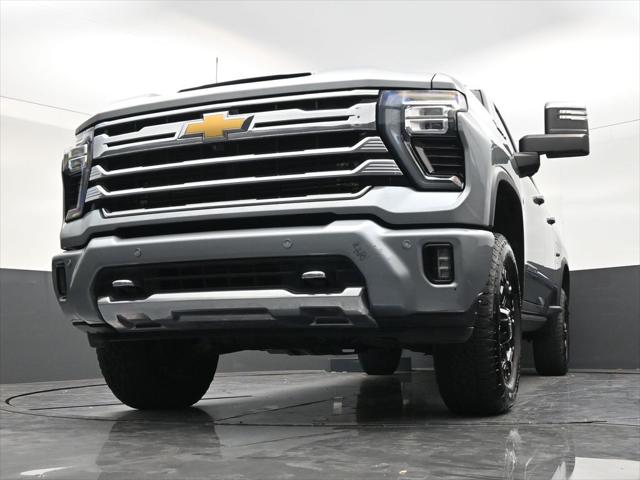2024 Chevrolet Silverado 2500HD 4WD Crew Cab Standard Bed High Country