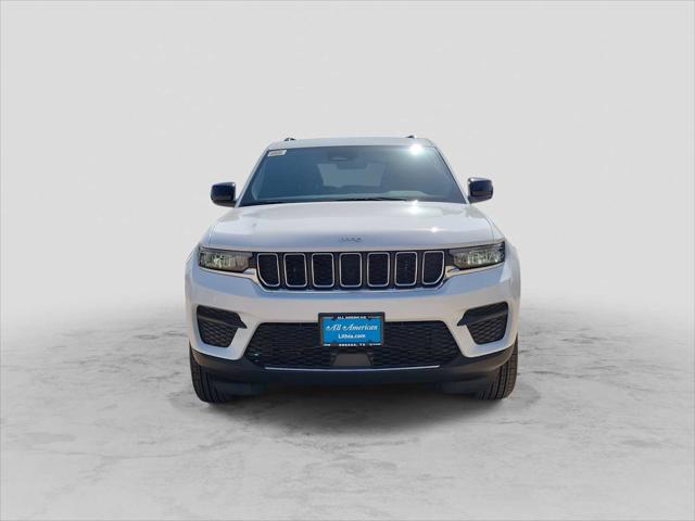 2026 Jeep Grand Cherokee GRAND CHEROKEE LAREDO X 4X4