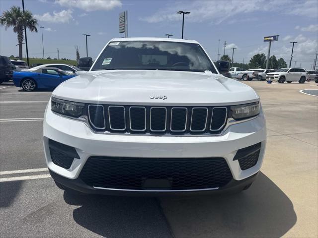 2026 Jeep Grand Cherokee GRAND CHEROKEE LAREDO X 4X2