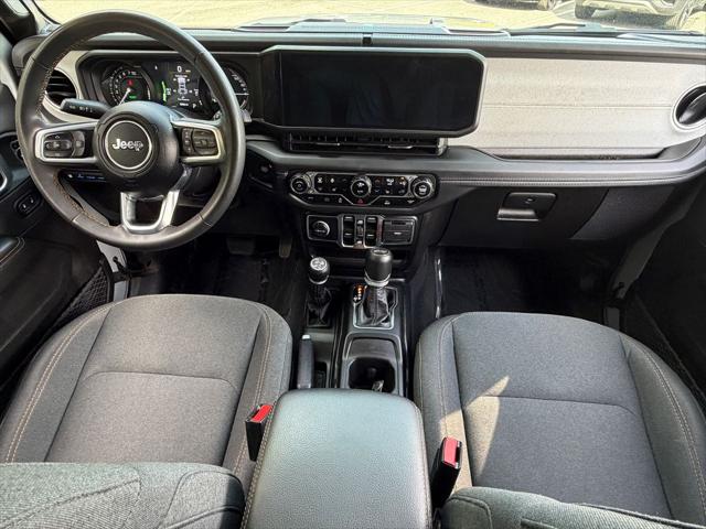 2024 Jeep Wrangler 4xe Sahara 4xe