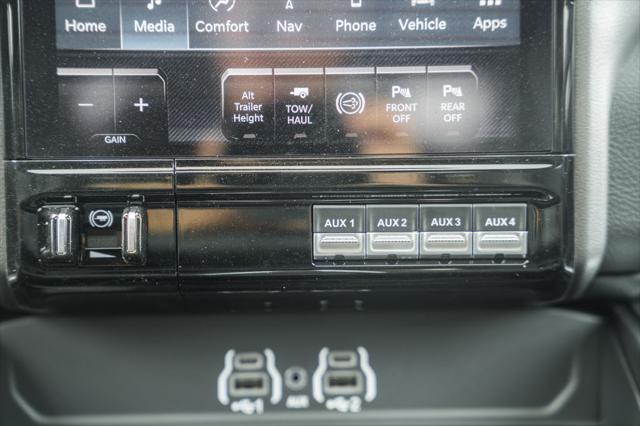 2026 Ram 2500 Laramie Crew Cab 4x4 64 Box