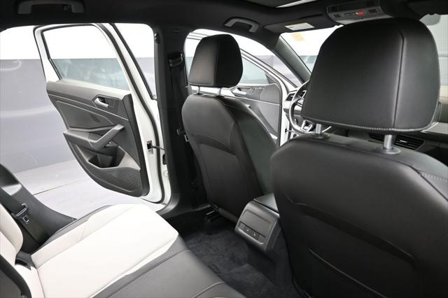 2021 Volkswagen Jetta 1.4T R-Line