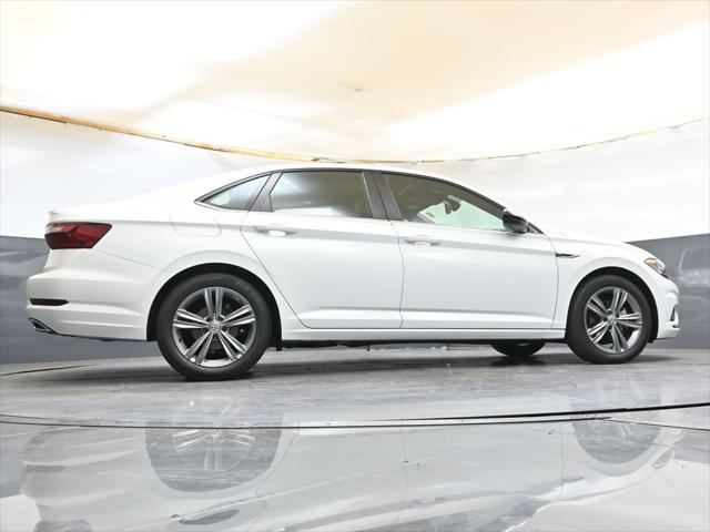 2021 Volkswagen Jetta 1.4T R-Line