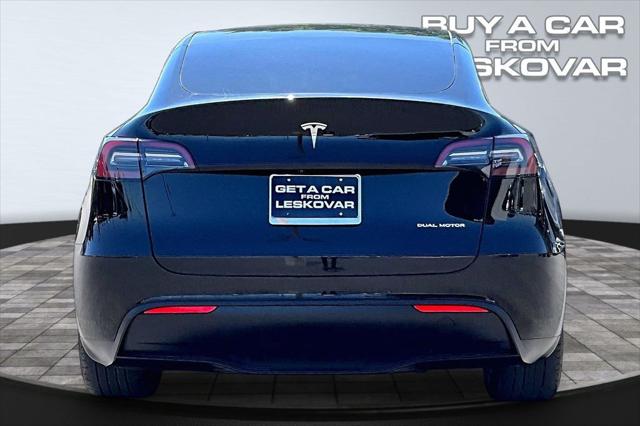 2022 Tesla Model Y Long Range Dual Motor All-Wheel Drive