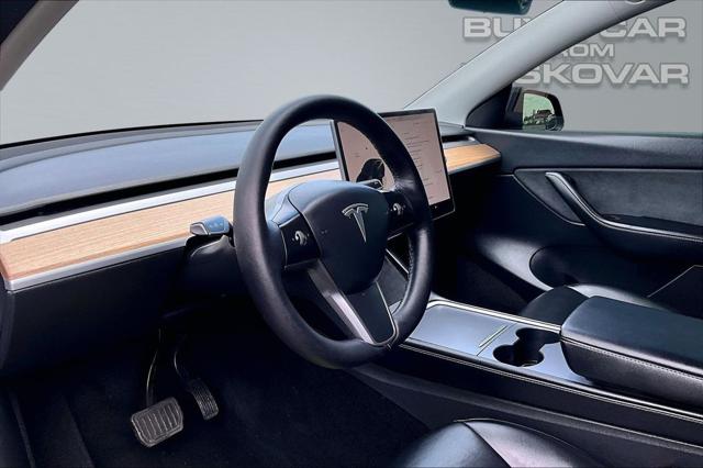 2022 Tesla Model Y Long Range Dual Motor All-Wheel Drive