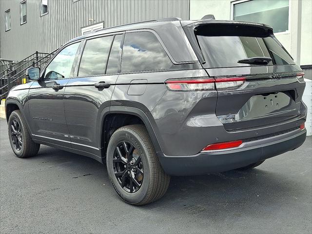 2026 Jeep Grand Cherokee GRAND CHEROKEE LAREDO ALTITUDE 4X4 2026 Jeep Grand Cherokee GRAND CHEROKEE LAREDO ALTITUDE 4X4