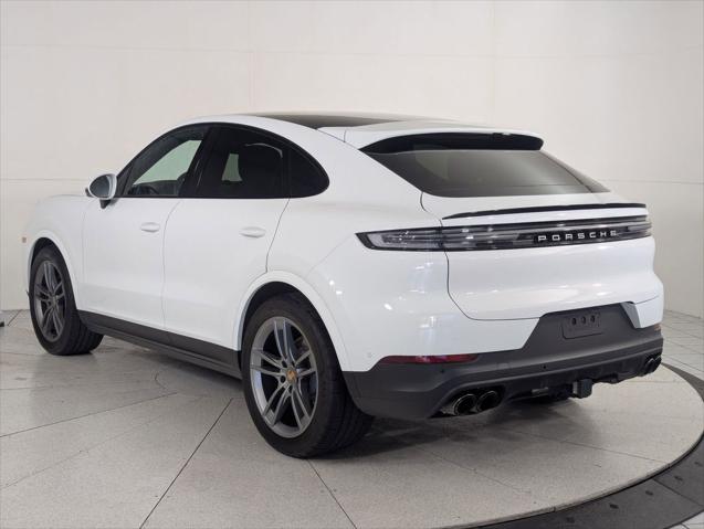 2025 Porsche Cayenne Unknown