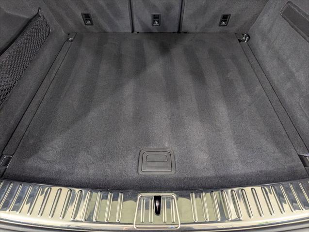 2025 Porsche Cayenne Unknown