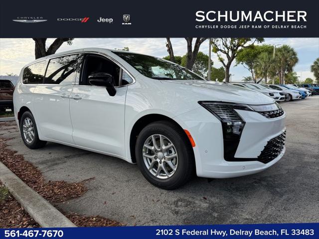 2027 Chrysler Pacifica Select for sale in Delray Beach, FL