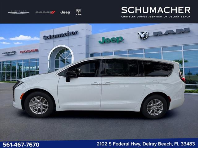 2027 Chrysler Pacifica Select