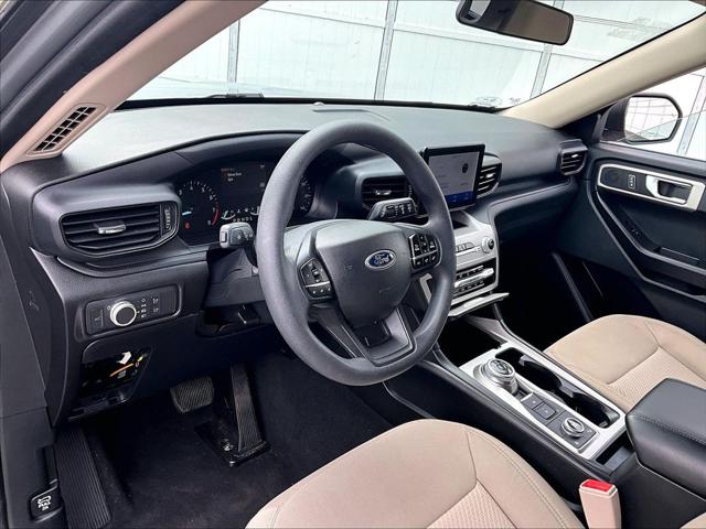 2022 Ford Explorer Base