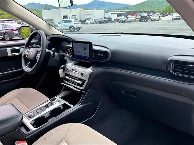 2022 Ford Explorer Base