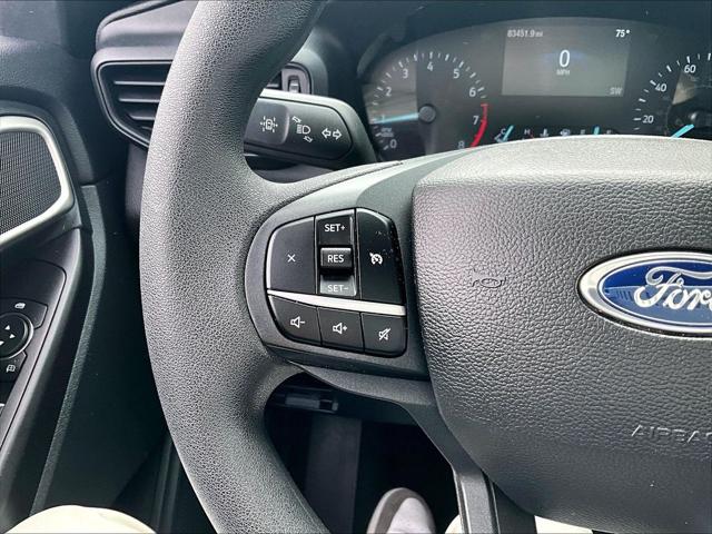 2022 Ford Explorer Base