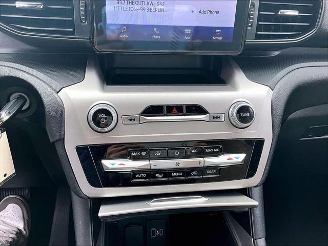 2022 Ford Explorer Base