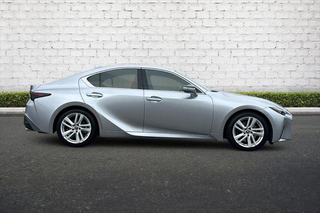2023 Lexus IS 300 300