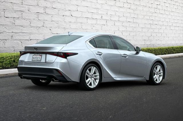 2023 Lexus IS 300 300
