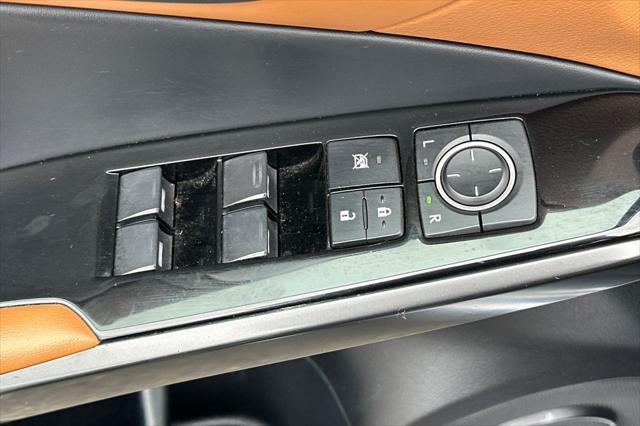 2023 Lexus IS 300 300
