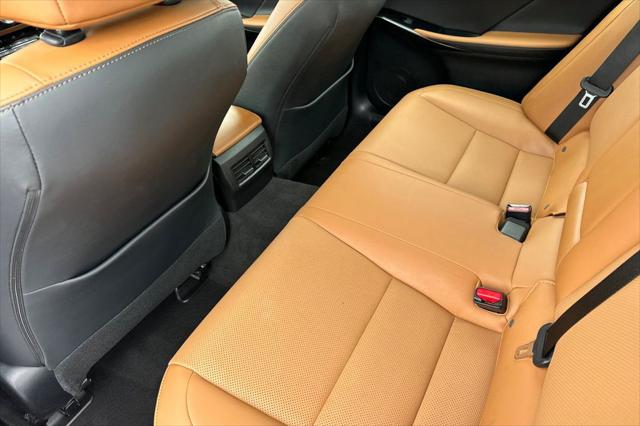 2023 Lexus IS 300 300
