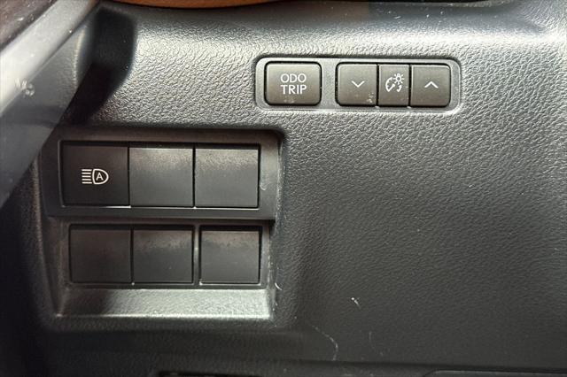2023 Lexus IS 300 300