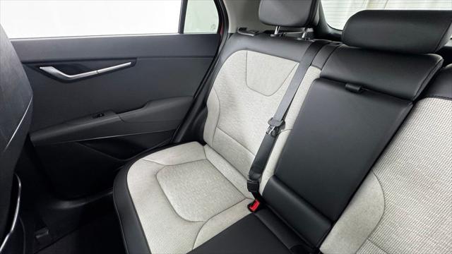 2026 Kia Niro SX