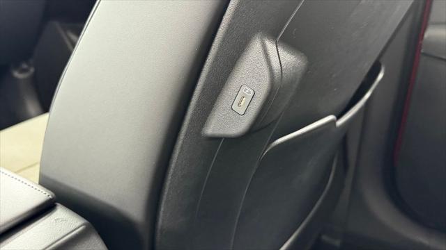 2026 Kia Niro SX