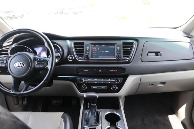 2020 Kia Sedona EX