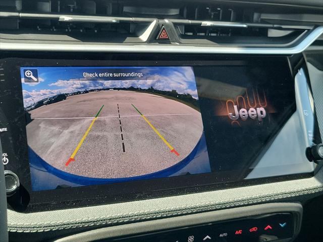 2026 Jeep Cherokee Laredo 4x4