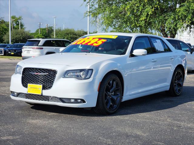 2023 Chrysler 300 300S